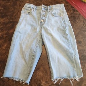 Madewell button fly shorts 23